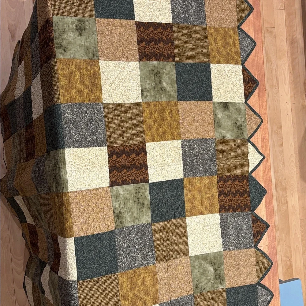 Patchwork Quilt Throw in Brown, Tan, Green, Cream - Unbranded